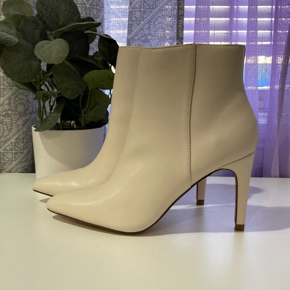 Women’s XoXo Tylie Stiletto Booties